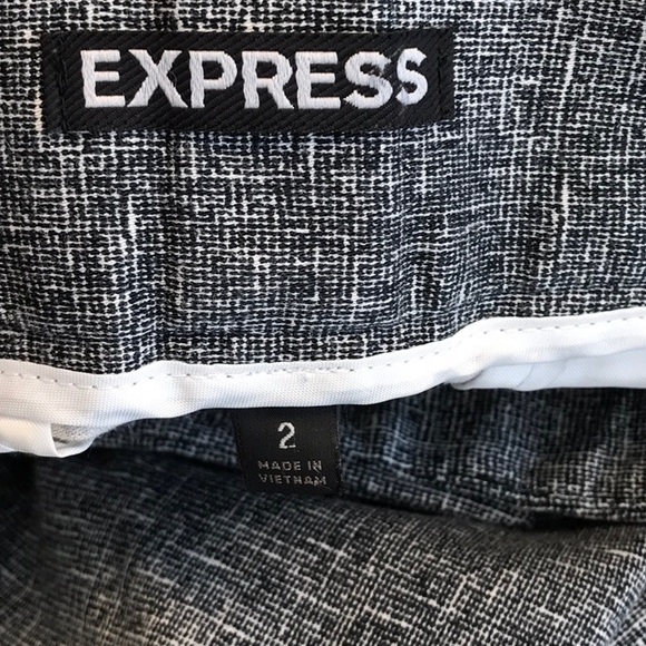 Express Capri Pants - Picture 6 of 10